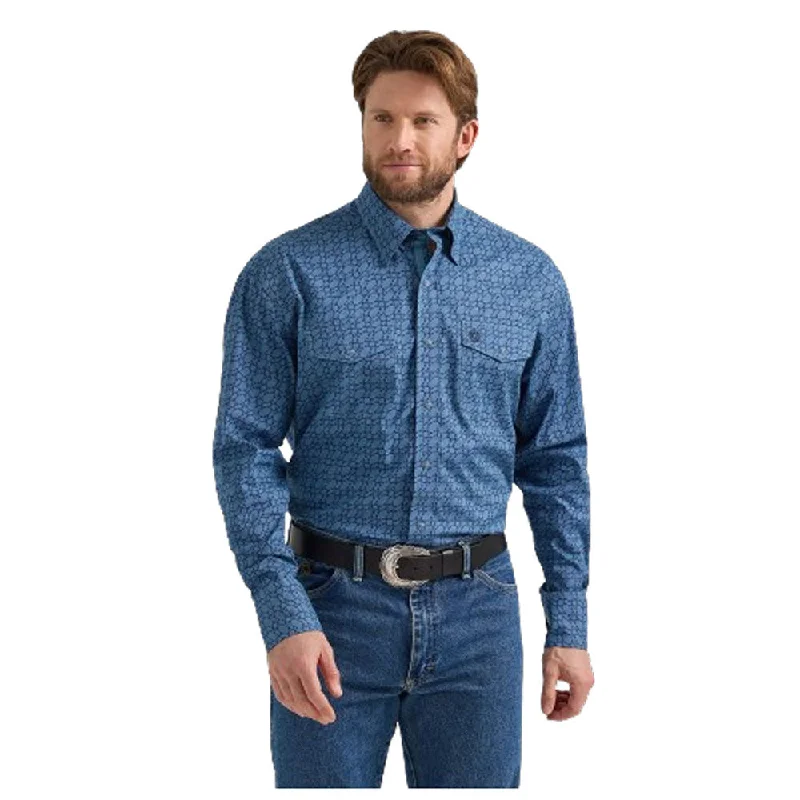 Classic Men's Dress Shirts112352747 Wrangler Men's George Strait Two Pocket Long Sleeve Troubadour Snap Shirt - Blue Star Print