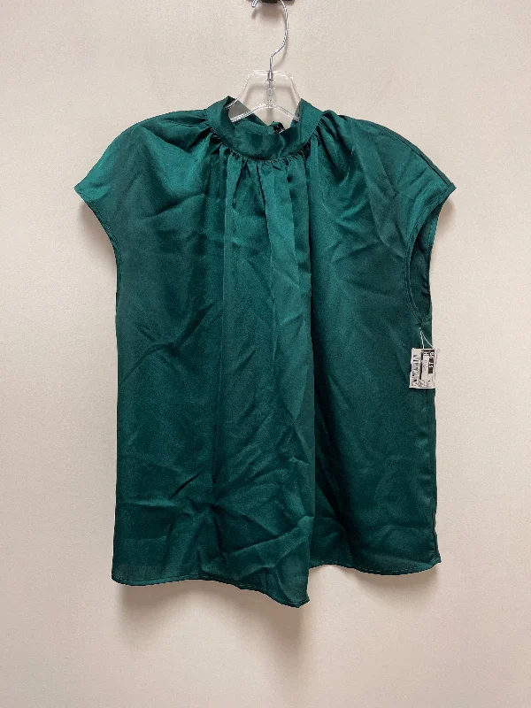 Top Short Sleeve By Shein In Green, Size: Xl