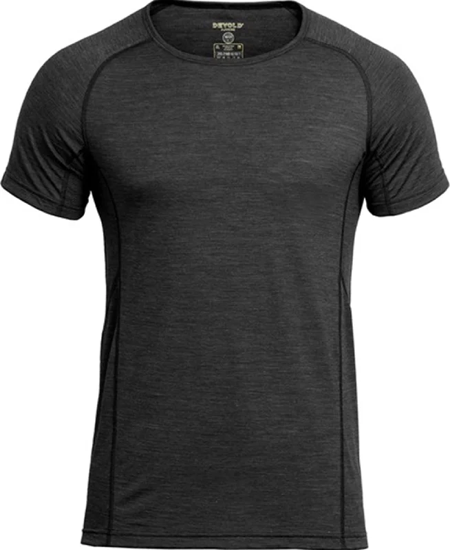 Men's Shirts with Rounded HemlinesRunning Merino 130 T-Shirt - Men's|-|T-shirt Running Merino 130 - Homme