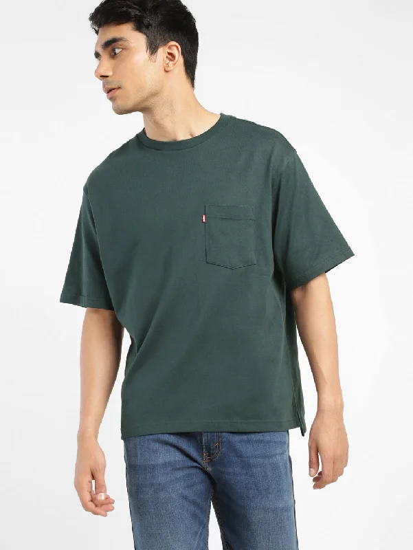 Men's Shirts with Belt AttachmentsMen's Solid Relaxed Fit T-shirt