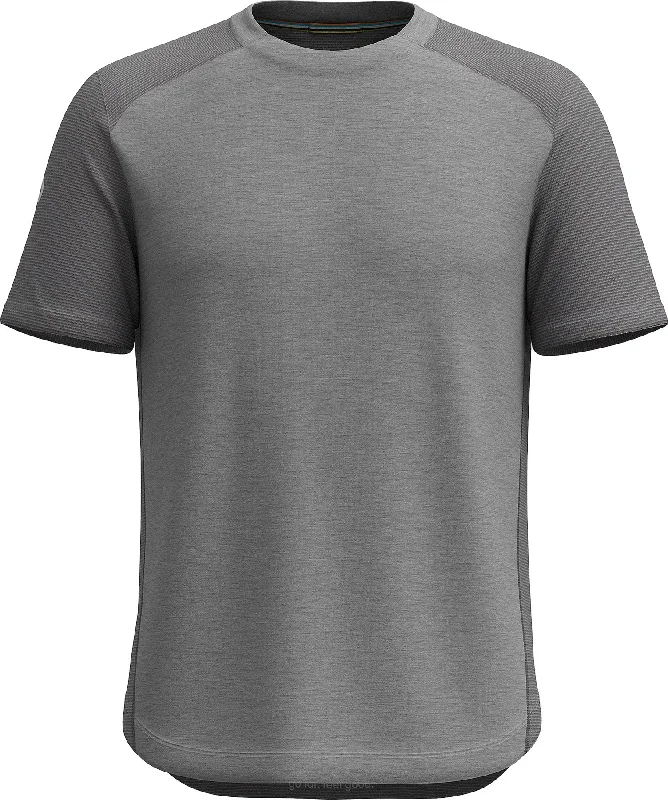 Men's Shirts with Surplice HemlinesActive Mesh Short Sleeve Tee - Men's|-|T-shirt à manches courtes de sport avec tricot filet - Homme