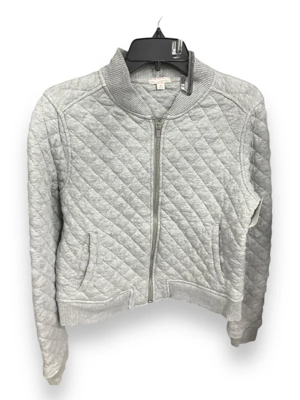 Waterproof Men's ParkasJacket Puffer & Quilted By Gap In Grey, Size: M