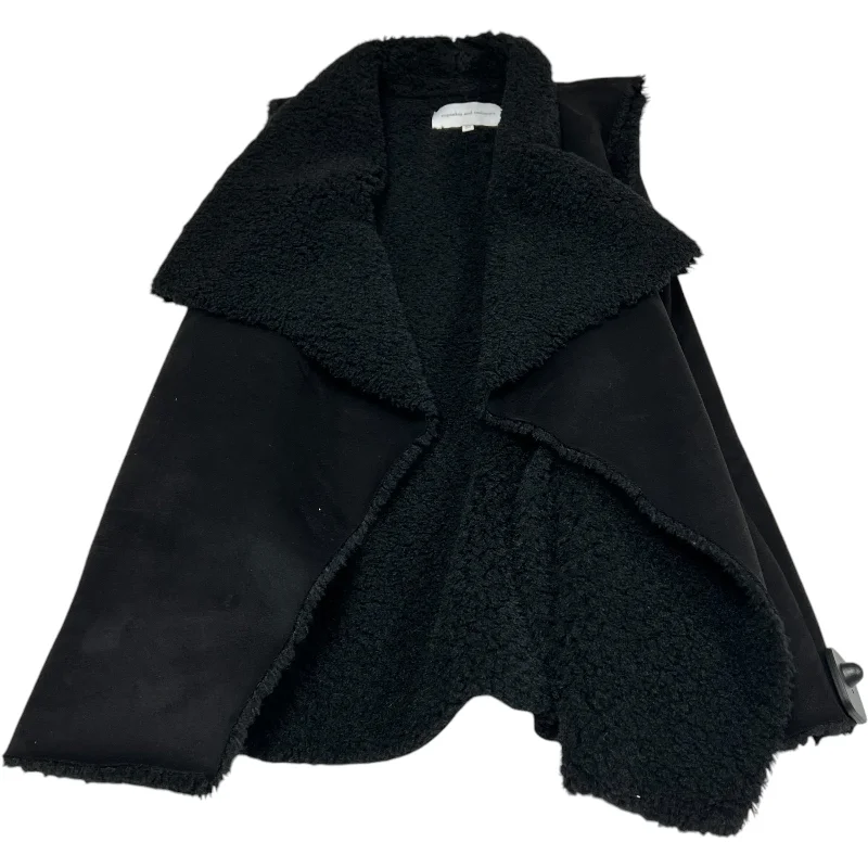 Men's Coats with Ripstop FabricVest Faux Fur & Sherpa By Cupcakes And Cashmere In Black, Size: Xs