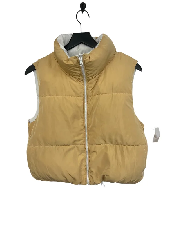 Designer Men's OvercoatsVest Puffer & Quilted By Love Tree In White & Yellow, Size: S