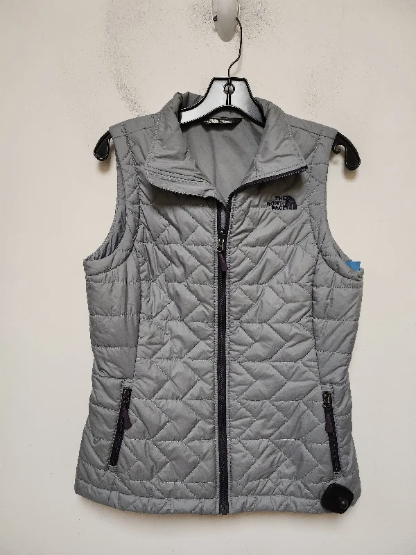 Durable Men's Car CoatsVest Puffer & Quilted By The North Face In Grey, Size: S